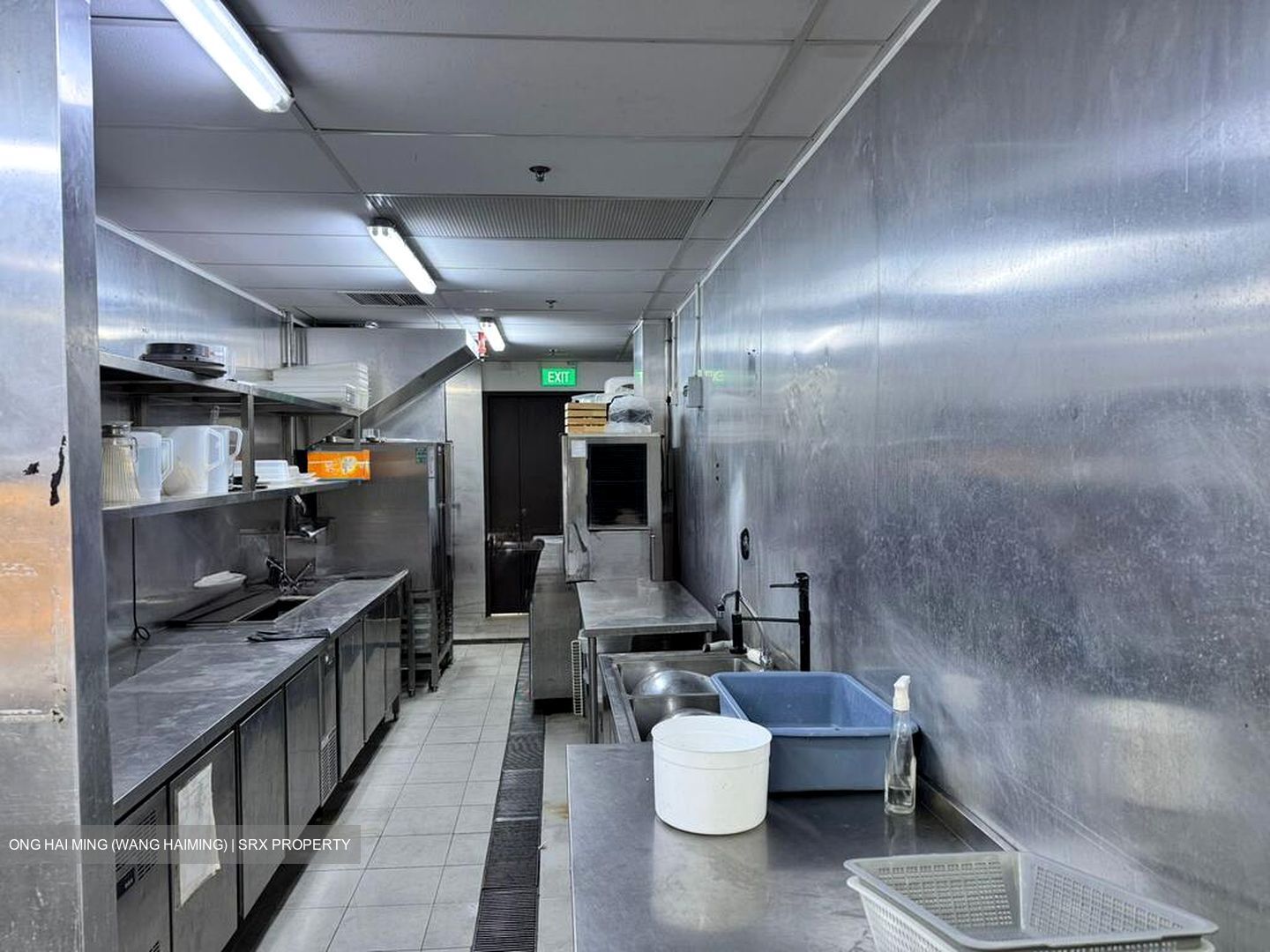 Westway (D5), Retail #518888921